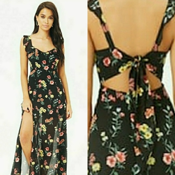 Forever 21 Dresses & Skirts - Floral Maxi dress